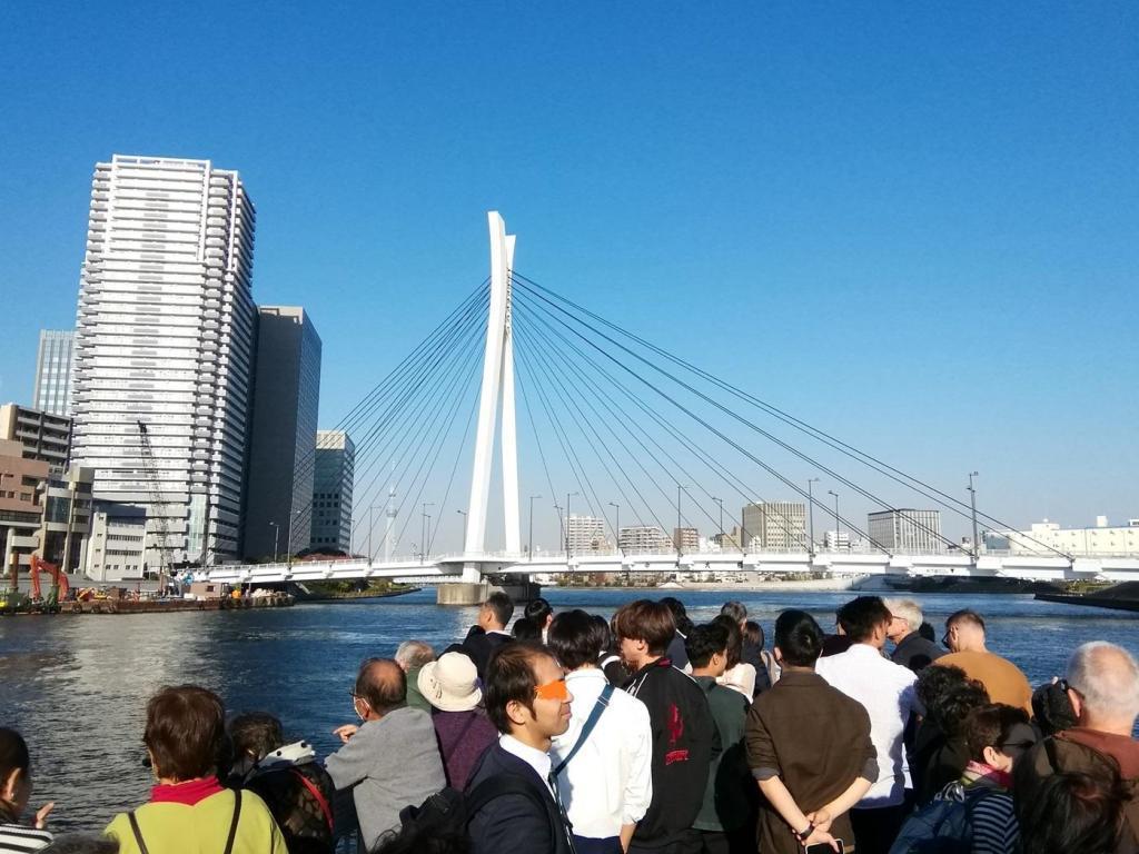 ④　Chuo-ohashi Bridge
(passing 11:56 from departure) Waters Takeshiba　→　Asakusa Nitenmon Most cruises around Chuo-ku.
　Introducing the 9 bridges of the Sumida River (4-2)
　　Tokyo Waterside Line Asakusa / Odaiba Cruise~