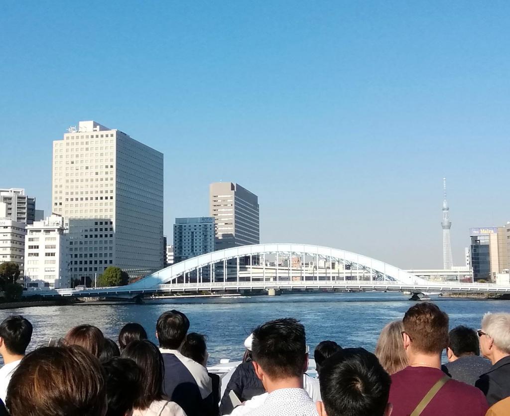 ⑤　Eitai Bridge
(passing 14:35 from departure) Waters Takeshiba　→　Asakusa Nitenmon Most cruises around Chuo-ku.
　Introducing the 9 bridges of the Sumida River (4-2)
　　Tokyo Waterside Line Asakusa / Odaiba Cruise~