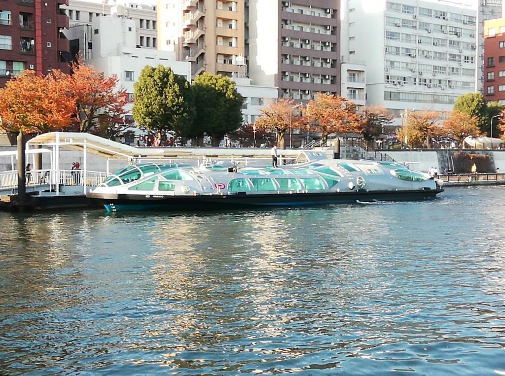 Cruise ship 3 Waters Takeshiba　→　Asakusa Nitenmon Most cruises around Chuo-ku.
　Introducing the 9 bridges of the Sumida River (4-3)
　　Tokyo Waterside Line Asakusa / Odaiba Cruise~