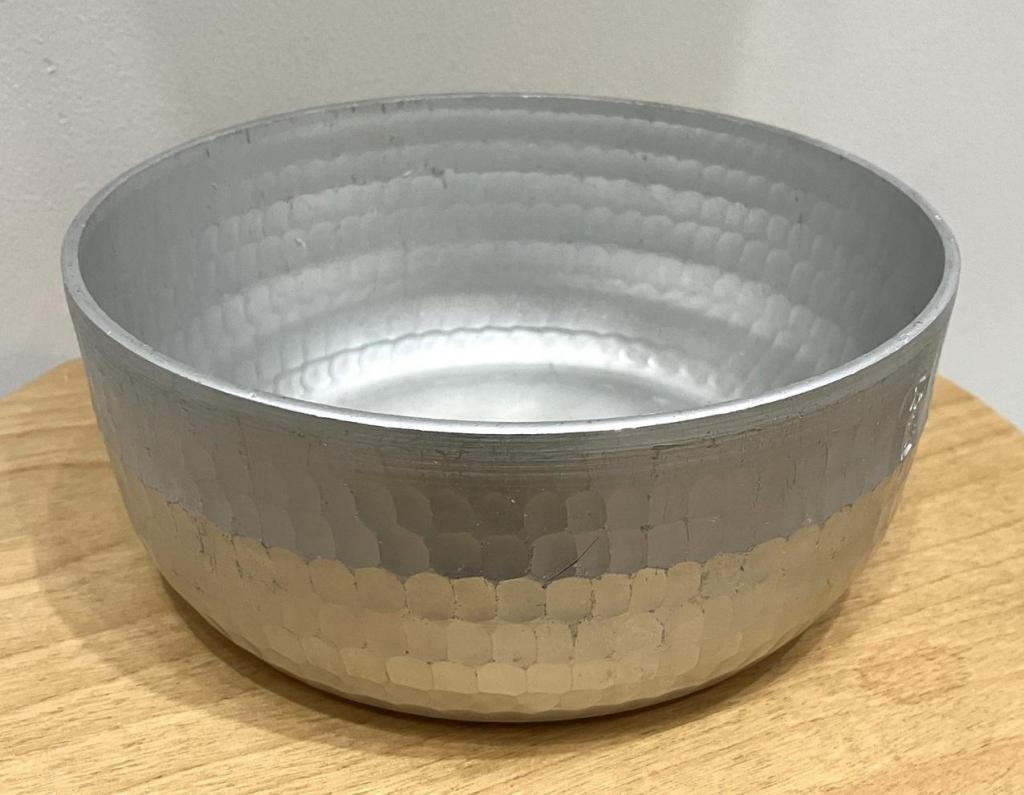 Aluminum finallyko pot
15cm 7,260 yen Yishun Nihonbashi Kiya
　　~ Nihonbashi Kiya Main Store izutuki~