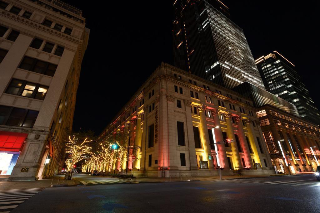 The Mitsui Main Building Beautiful Night Views in Chuo Ward