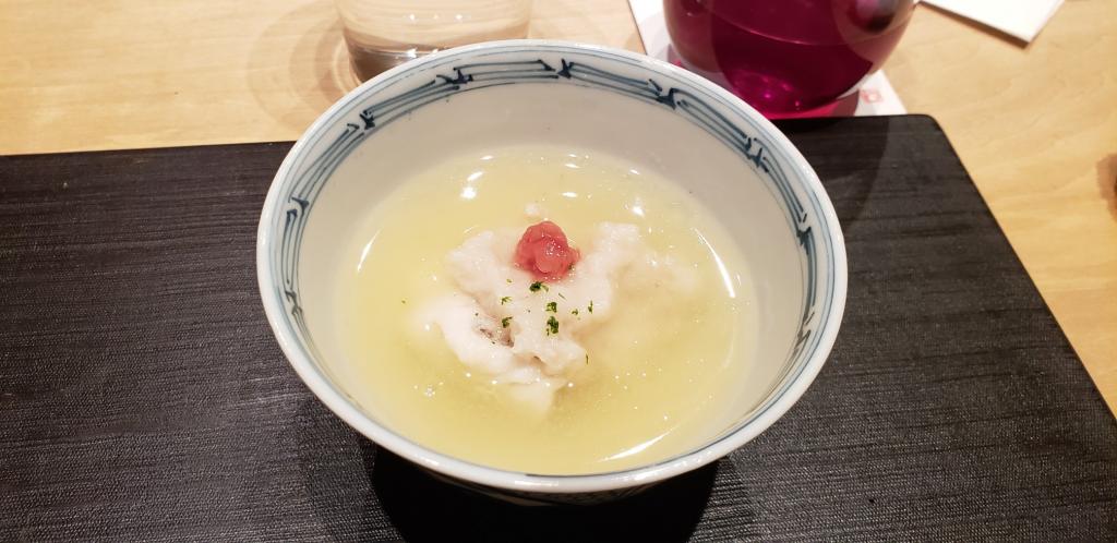 Amatai lotus root steam steamed Michelin Japanese food "Suzugi" is affordable to go easily and affordable.