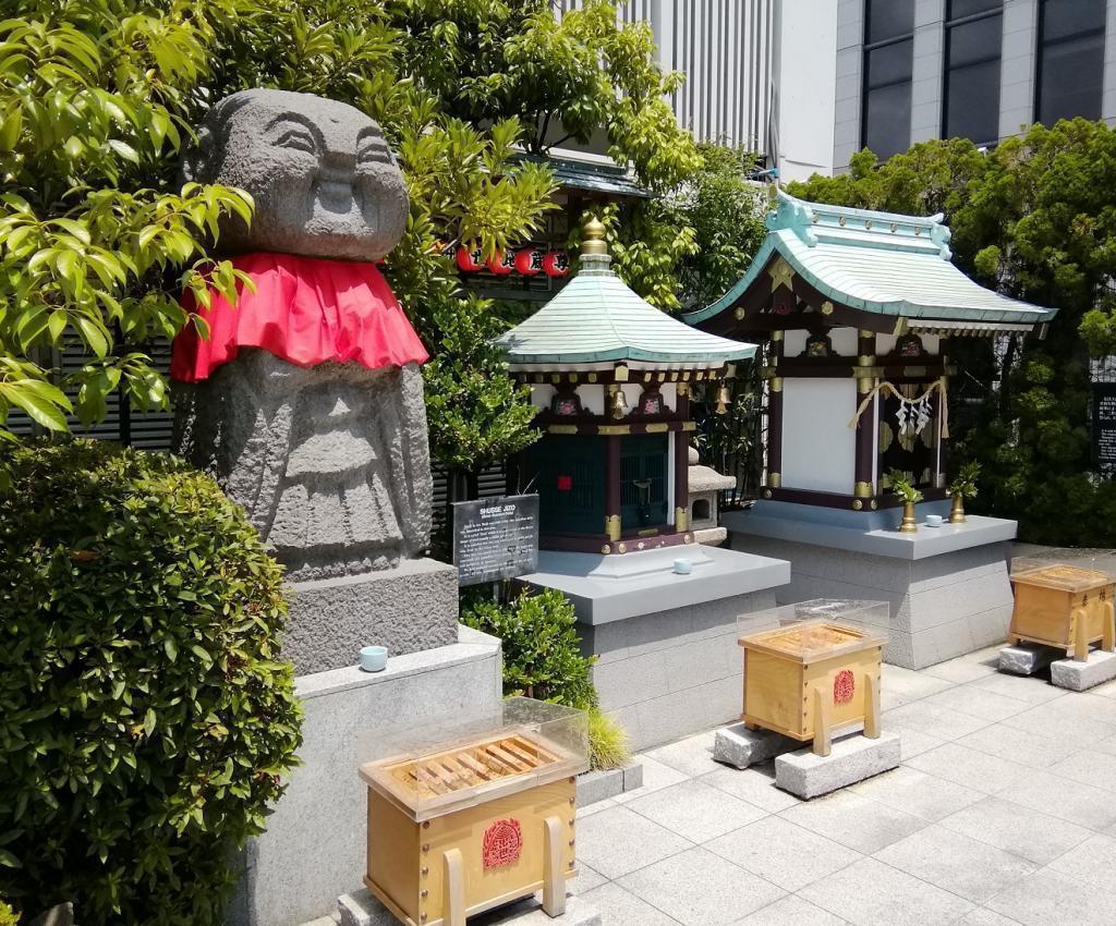 ⑦　Ginza success guardian of children and travelers
(Ginza Shusetsuzo)
Ginza 4-6-16 Mitsukoshi Ginza store 9th floor Ginza Terrace Spring is ... Ginza Hatcho Shrine Tour
　Part 1