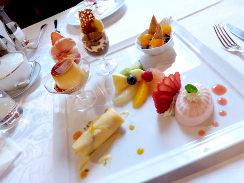  Greedy menu that can be enjoyed in various ways ★Shiseido Parlour Story