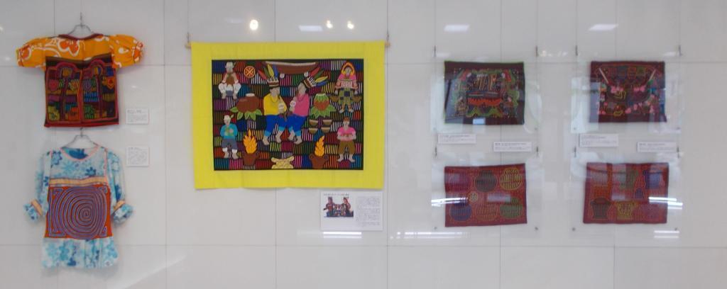  Tokimeki cloth "Mora"-Indigenous Art of Panama in Noevia Ginza Gallery　