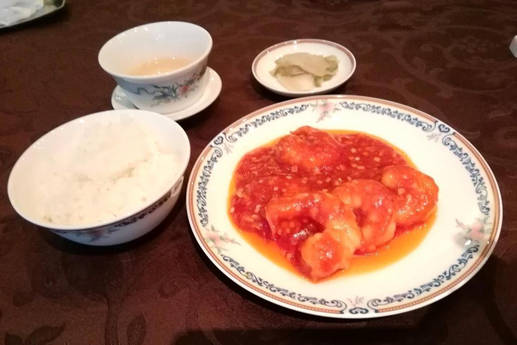  Traditional Chinese cuisine at Hotel Okura
　Authentic Cantonese cuisine at Nihonbashi
　I enjoyed the lunch.
　　~ Momokabayashi Nihonbashi Muromachi Guest House ~