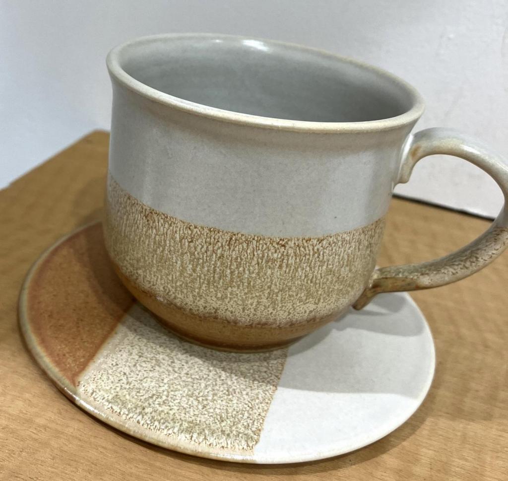 Ash-glazed cup & saucer 11, 330 Enjoy kiln, 330 curiosity
　　~ Nihonbashi Kiya Main Store izutuki~