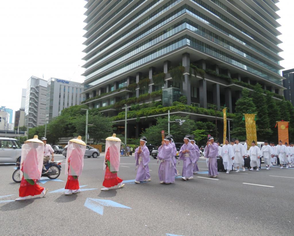 At the intersection of Tokyo Square Garden, a major event of the 2024 Sanno enshrined deity Festival Tenka Festival