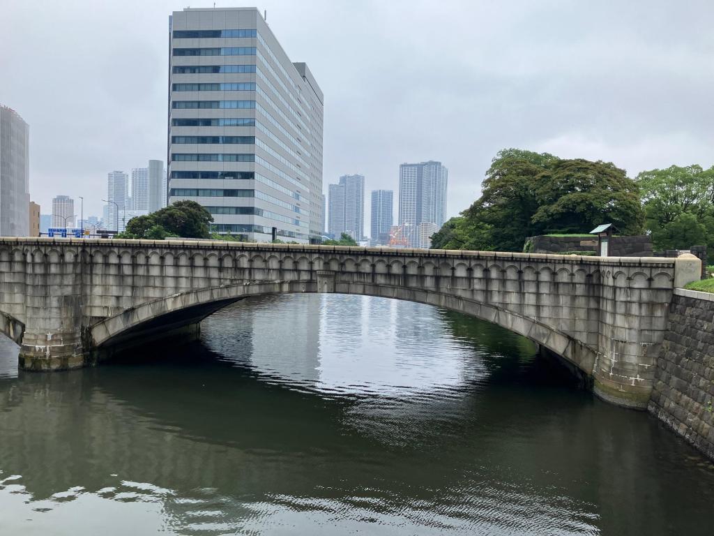  Is the castle of Edo Castle? "Hamarikyu"