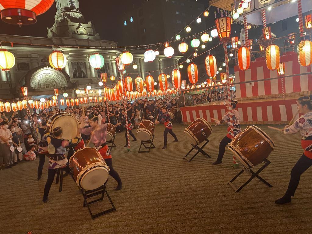 Live performance of "Oedo Sukeroku Taiko" Day 3 of the 77th Tsukiji Honganji Noryo Bon Dance Festival