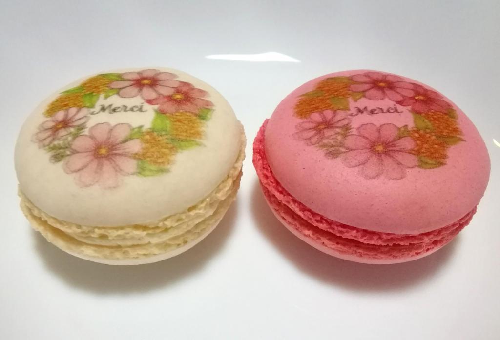 Peace full macaron
260 yen each Mond selection and other items
　　~ Bour Mish Ginza Main Store~