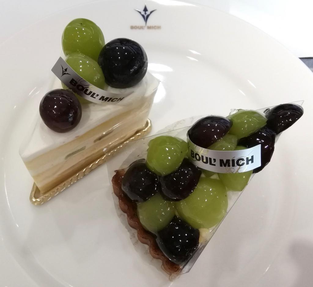 2 kinds of seasonal cake
The right grape tart 886 yen
Left grape shortcake 735 yen Mond selection and other items introductions
　　~ Bour Mish Ginza Main Store~