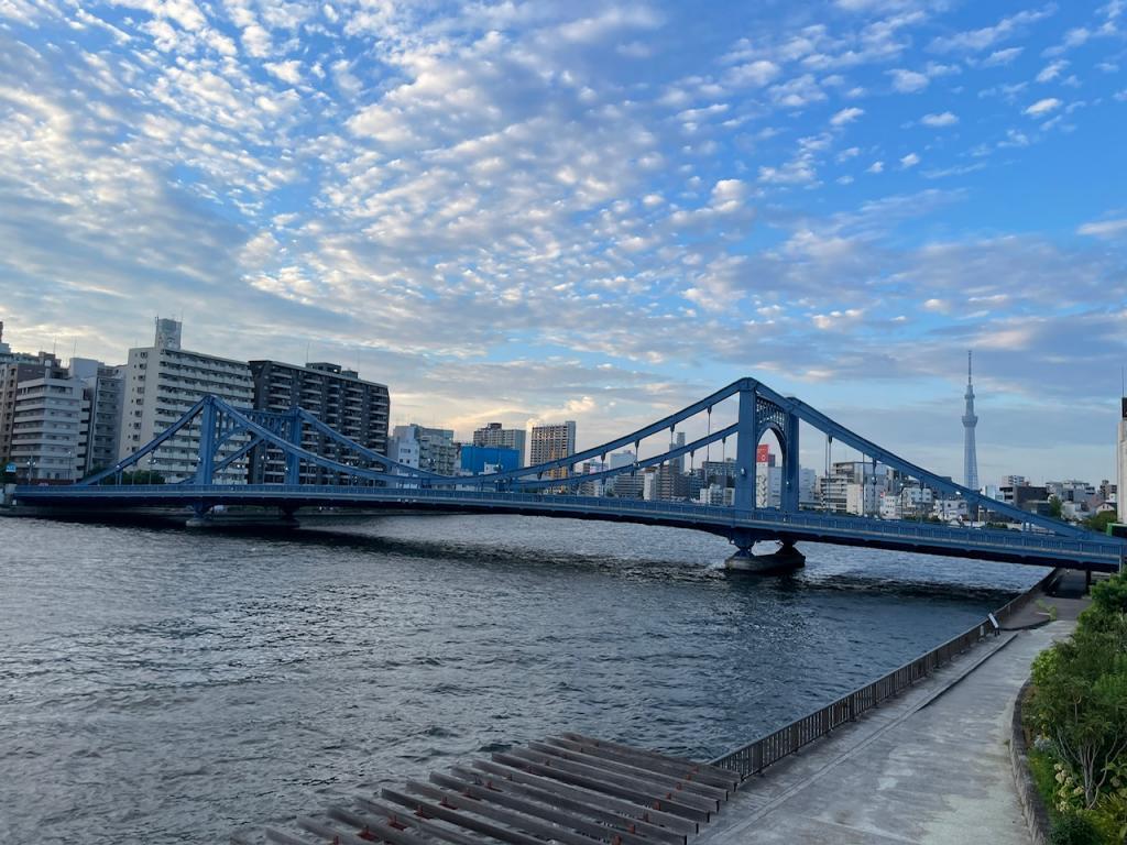  A sign of autumn and Kiyosu Bridge