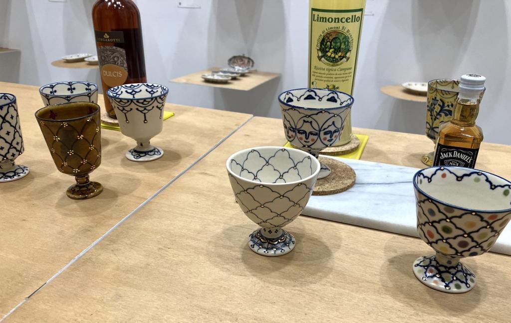 Liqueur cup
7,700 yen to 11,000 yen each Mitsuru Ito Ceramic Exhibition
　Fertility and Italy
　　~ Nihonbashi Kiya Main Store izutuki~