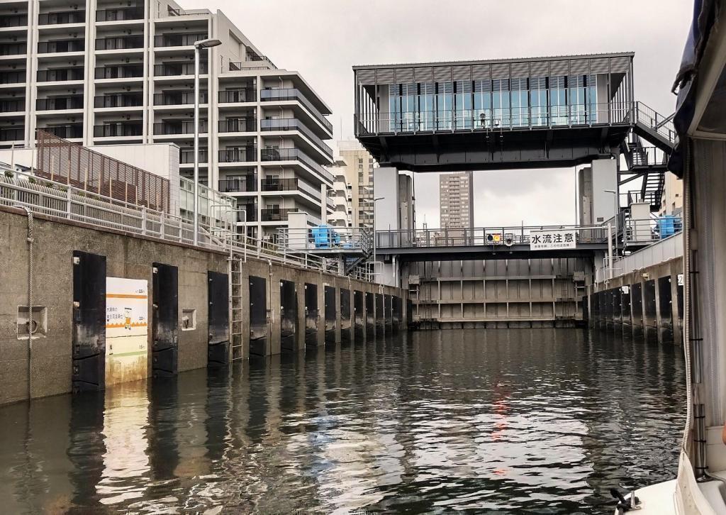 I boarded the main course "Ogibashi Lock Gate" Dobokles.　~ Onagi River course~