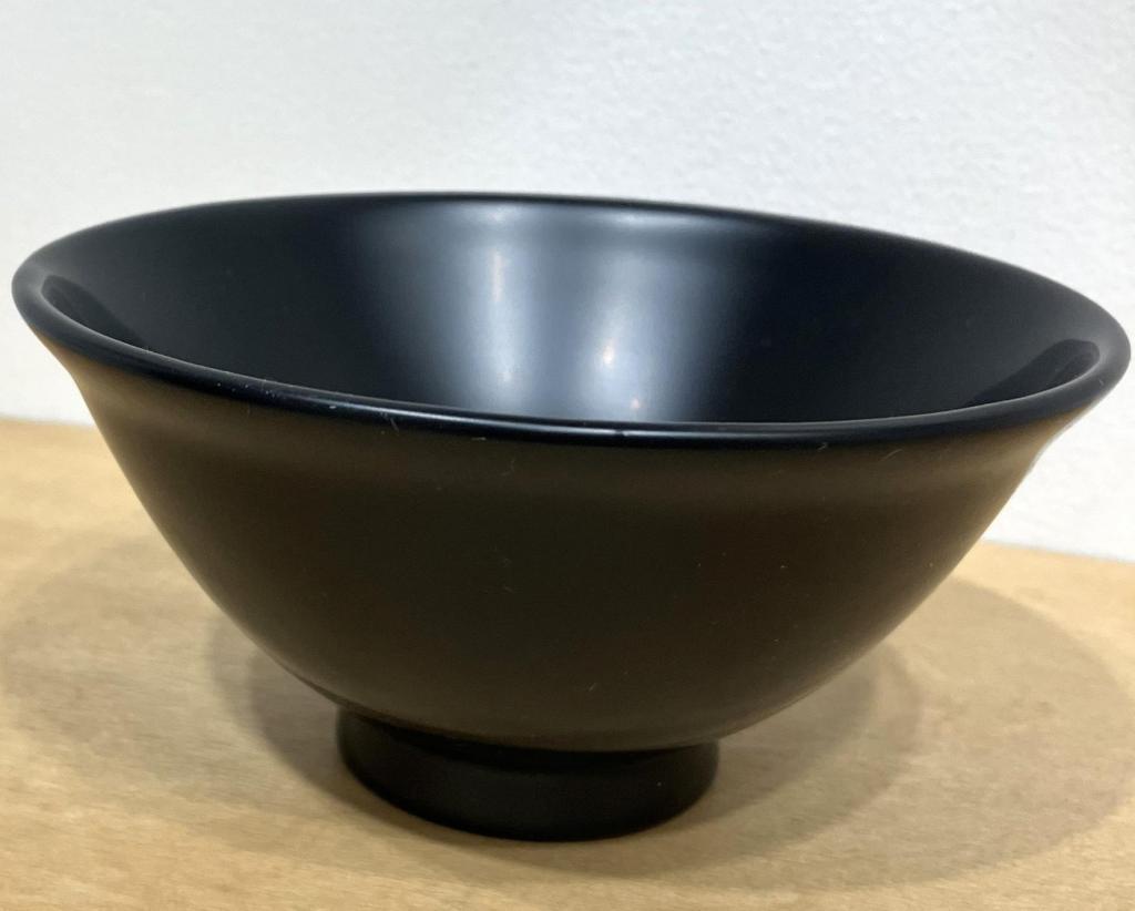 Hokkaido rice bowls
11,000 yen maid lacquer
　Ariko Horiuchi's vessel exhibition
　　~ Nihonbashi Kiya Main Store izutuki~