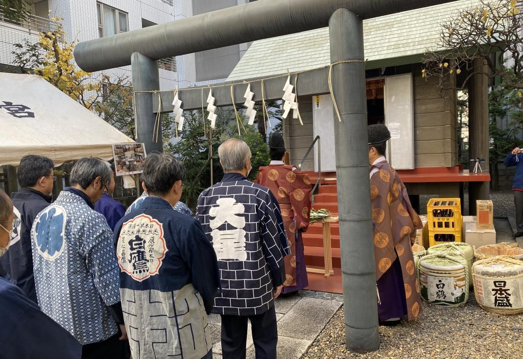 What is Downhill Sake? Masaru Shinkawa Jingu Shrine Taru Sake Festival