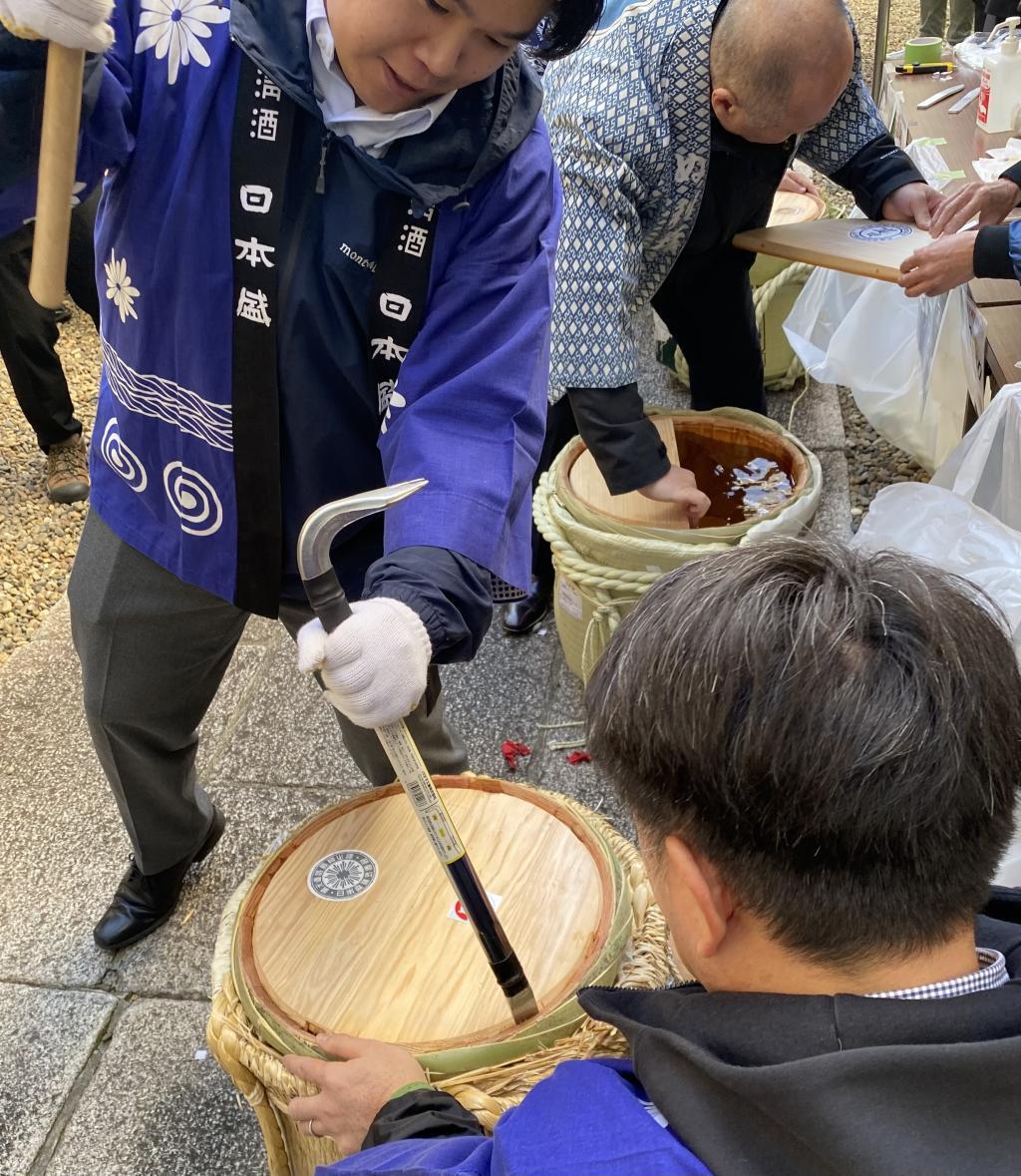  Masaru Shinkawa Jingu Shrine Taru Sake Festival