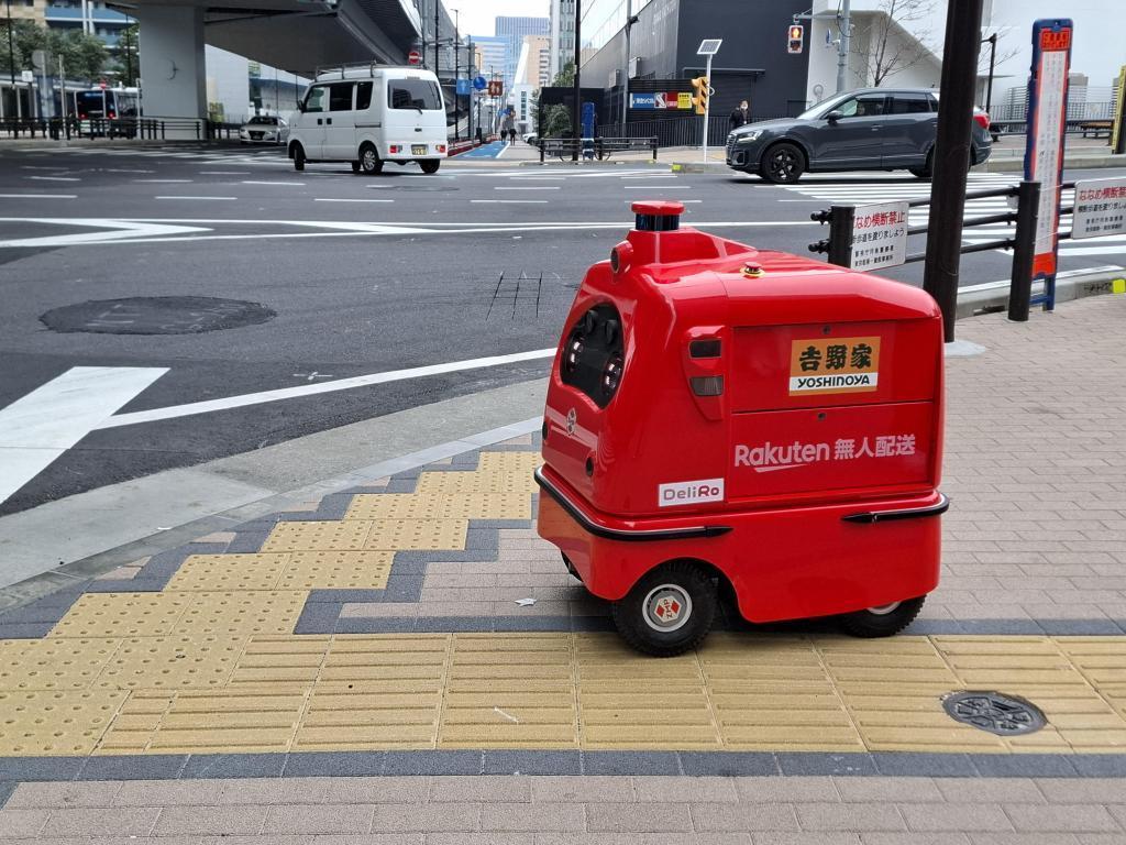  "The near future" is so far! Commercialization of automated delivery robots