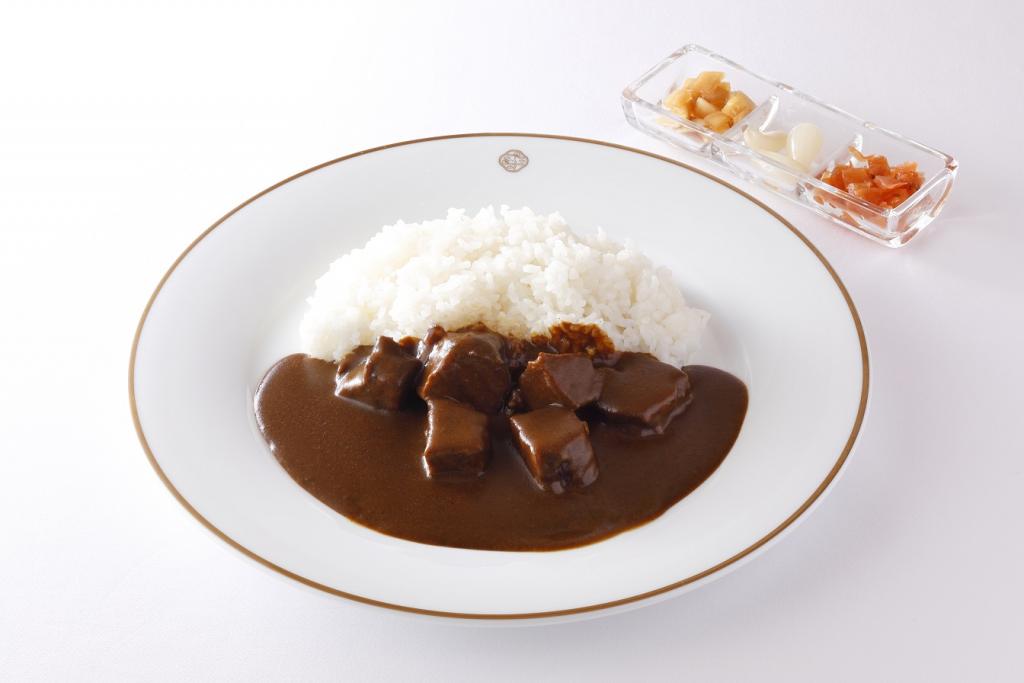 "Kobe beef curry rice" common to all stores
　3,024 yen (tax included) 10 meals per day Limited to 2019 Summer GINZA Curry Fair ~ Shiseido Parlour ~