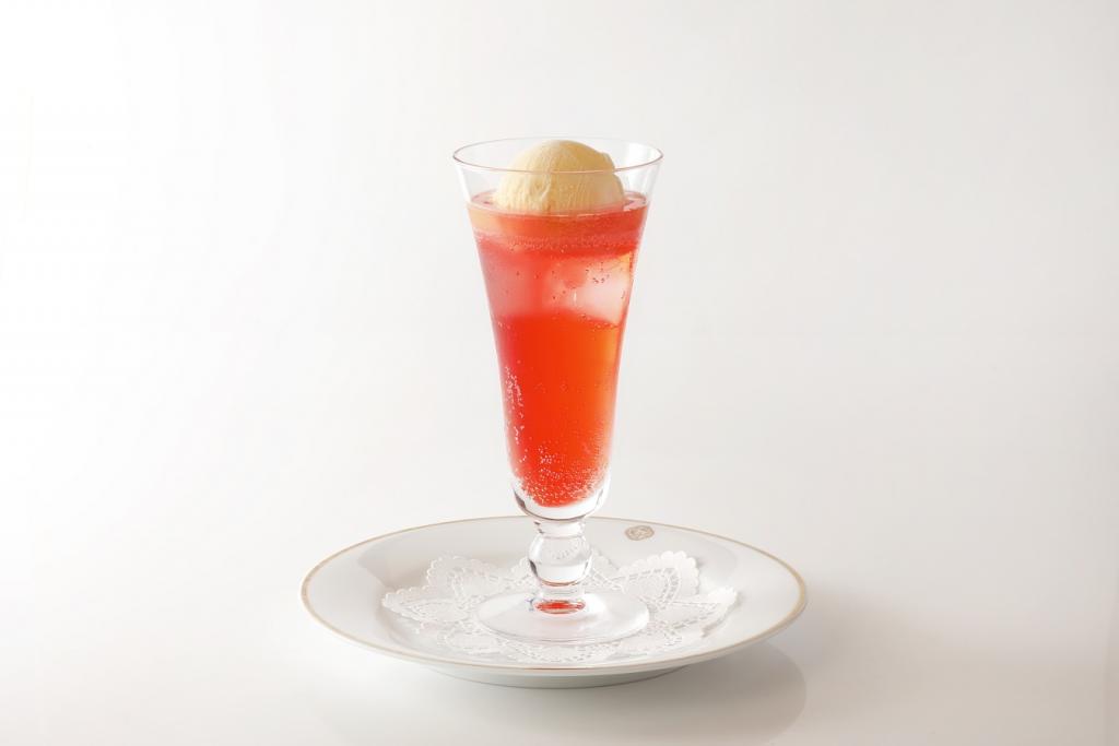 ◎　Ice cream soda (strawberry) 918 yen (tax included) Exhibition Special Set - Shiseido Parlour Nihonbashi Store -