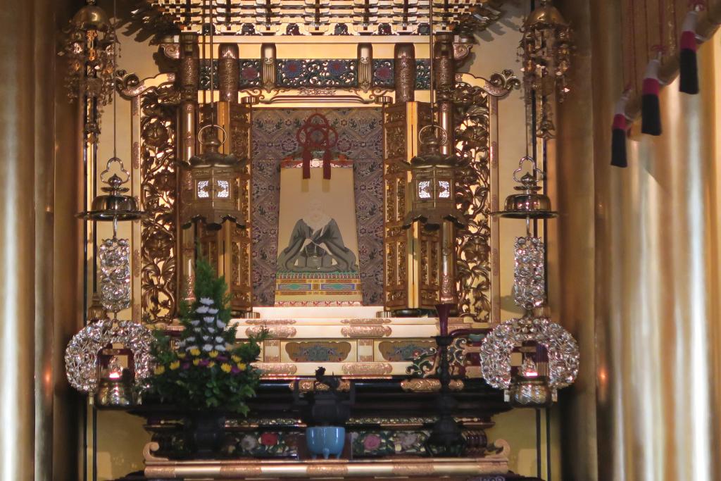 Exploration of Mikage Tsukiji Honganji by Soso and Shinran Saints