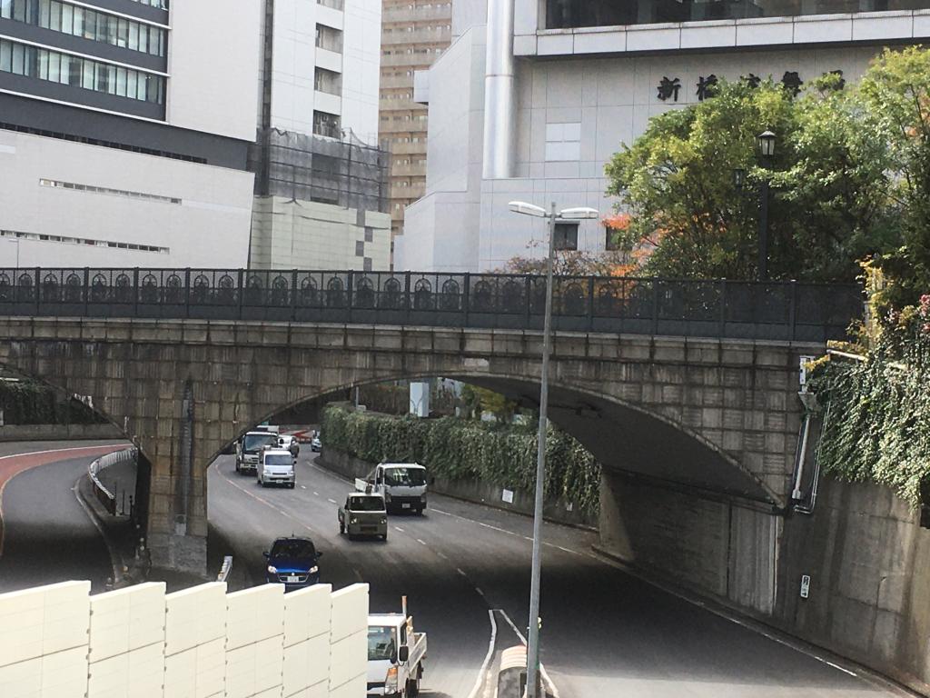  Walk along the ruins of the Tsukiji River!
