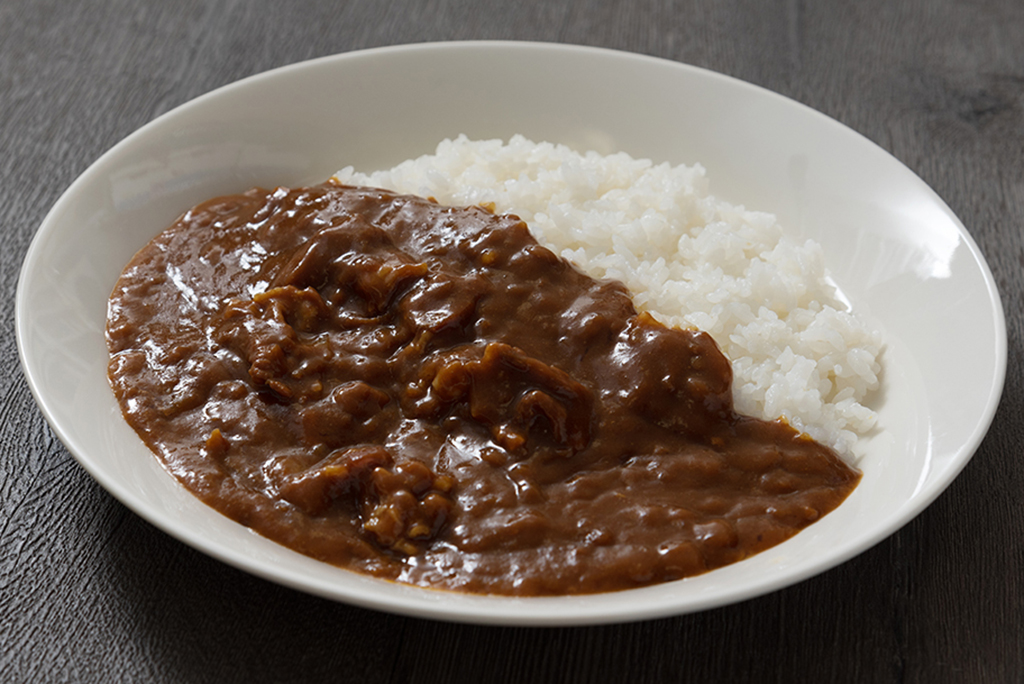  [Taste of Chuo-ku] "Ginza Curry", a luxurious traditional Western dish with a single plate