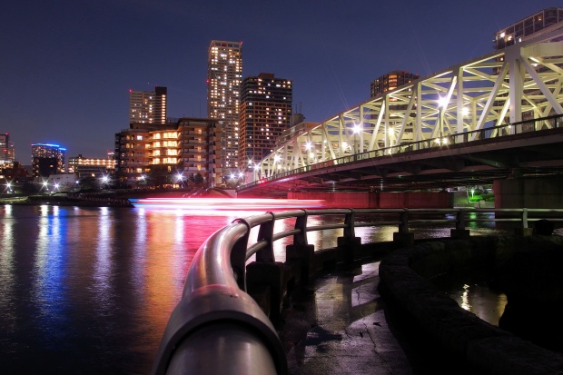  Aioi Bridge is a bridge on the Sumida River.